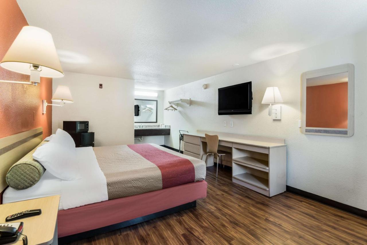 Motel 6-Newport News, Va Exterior photo